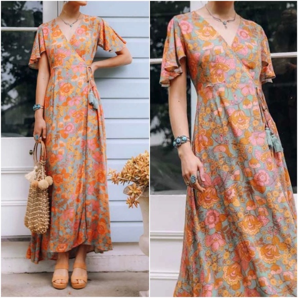 Boho Floral Print Butterfly Sleeve Wrap Maxi Dress - Picture 3 of 7